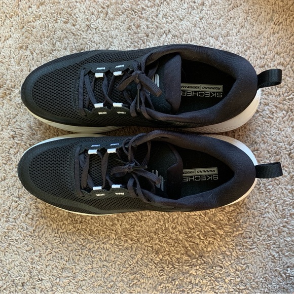 Skechers Sneakers Tennis Shoes GO RUN Supersonic Max Black Size 9.5 Running - Picture 7 of 15